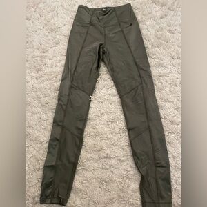 Good American leggings